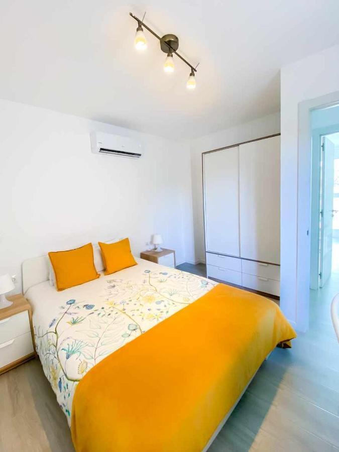 1 Room Pedregalejo Malaga Ngoại thất bức ảnh
