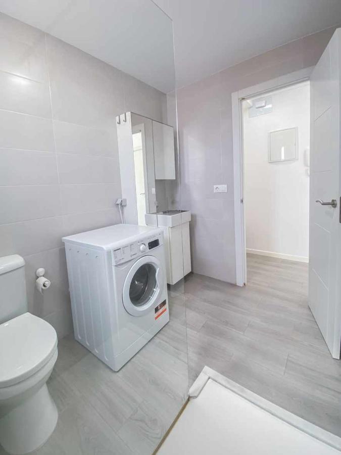 1 Room Pedregalejo Malaga Ngoại thất bức ảnh